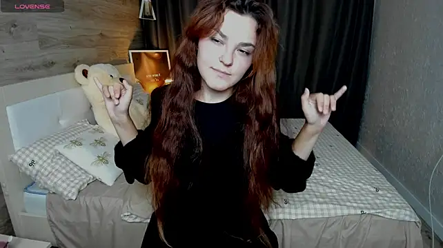 LeyaaStarr live XXX chat