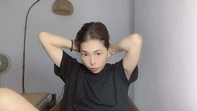 yunshangdiyi002 网络视讯表演