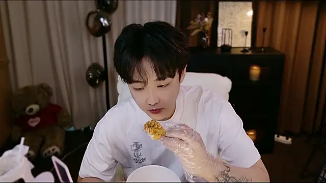 CaiYizhixun 网络视讯表演