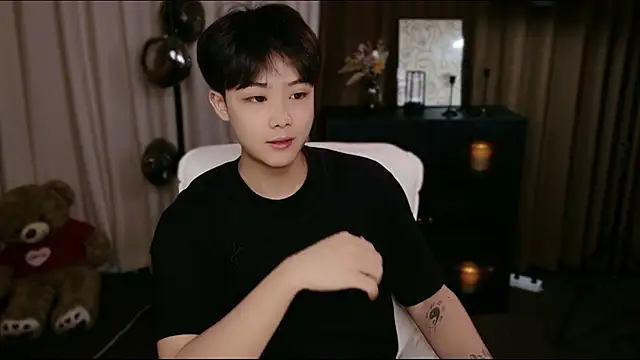 CaiYizhixun Pertunjukan Webcam