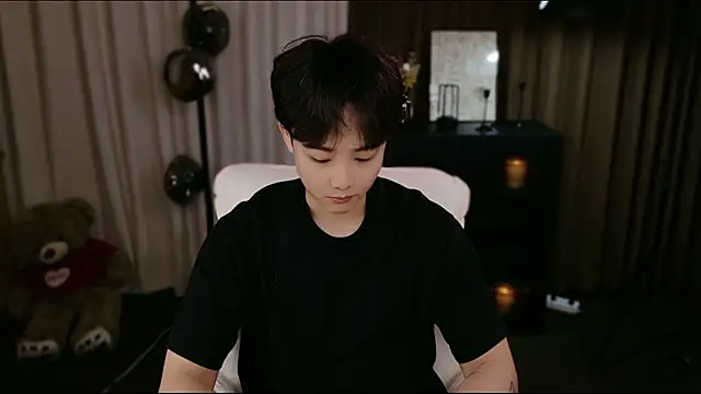 CaiYizhixun 网络视讯表演