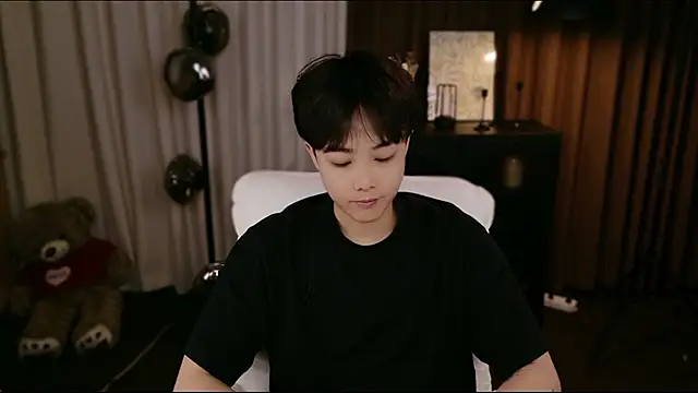 CaiYizhixun Pertunjukan Webcam