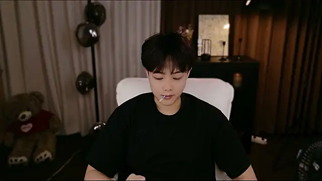 CaiYizhixun Pertunjukan Webcam