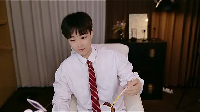 CaiYizhixun 网络视讯表演