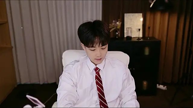 Webkamerová show CaiYizhixun