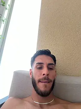 Show modela suissegigolo1 na web-kameri