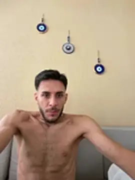 suissegigolo1 webkamerás műsora