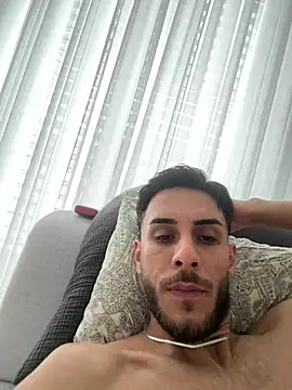 suissegigolo1 Webcam Show
