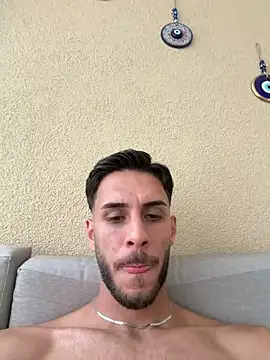 suissegigolo1 webkamerás műsora