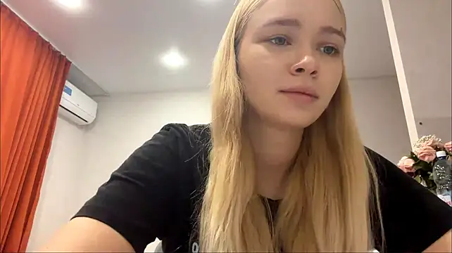 Show de LovelyLisy na webcam