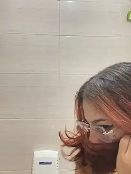 Chat +18 de NikyFrequency ao vivo
