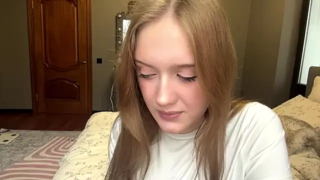 LinaPawss live XXX chat