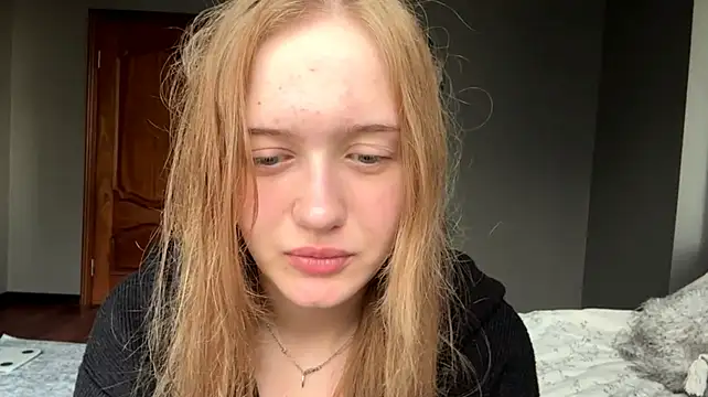 LinaPawss Chat XXX in diretta