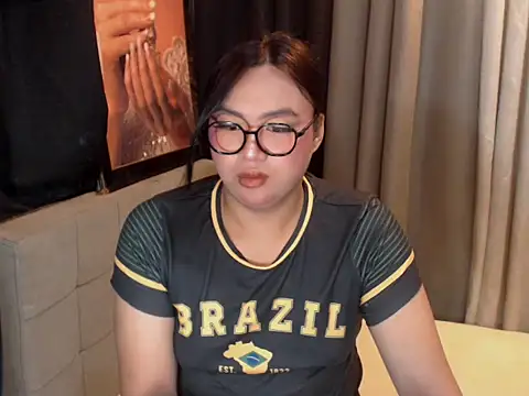 Show webcam de AsianHotPrecious