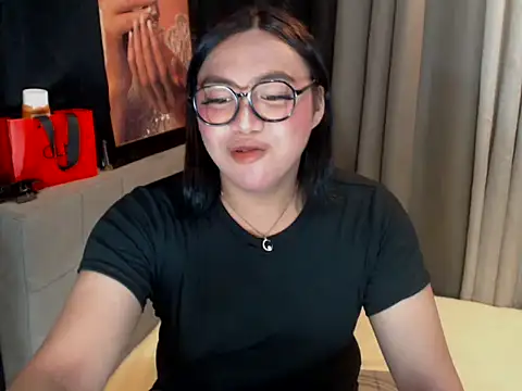 Show de AsianHotPrecious na webcam