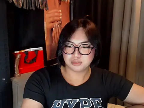 AsianHotPrecious: вебкам-шоу