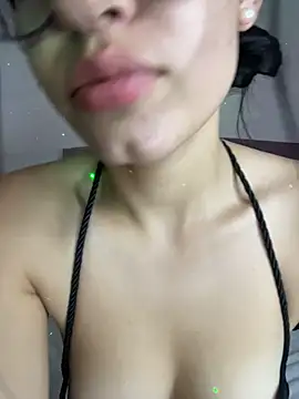 Chat +18 de lissy_ec ao vivo