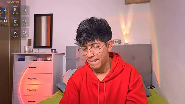 Show modela teobuff na web-kameri