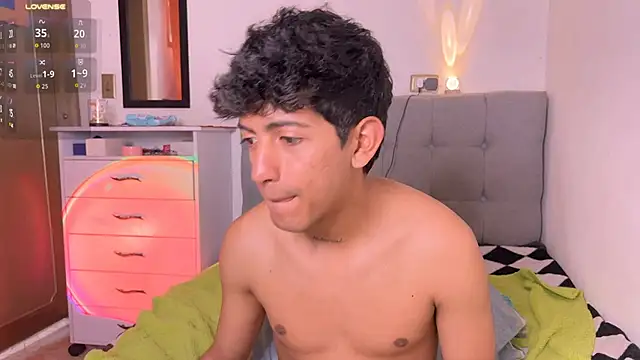 teobuff Adlı Modelin Web Kamerası Şovu