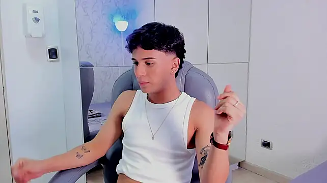 Brady_Simmons – webcam-show