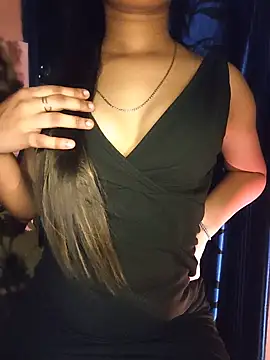 צ'אט XXX בשידור חי של Mishti_doi