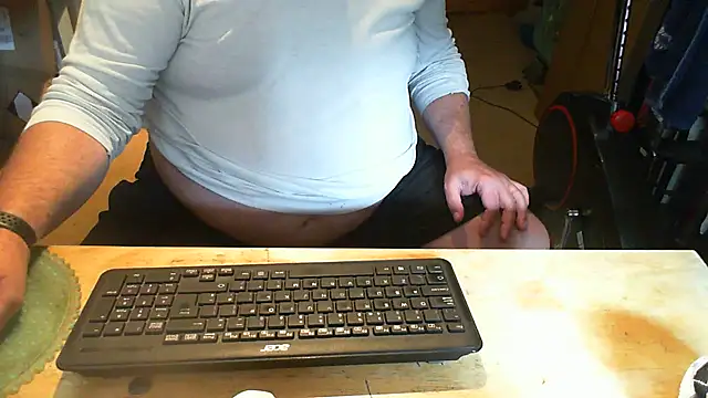 Pokazy przed kamerką – Owned_drone