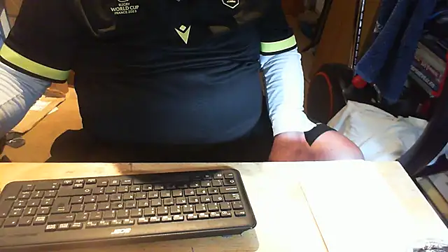 Owned_drone webcam show