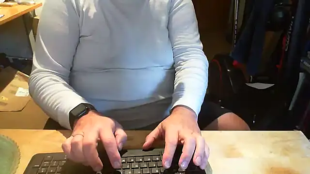 Вебкам-шоу Owned_drone