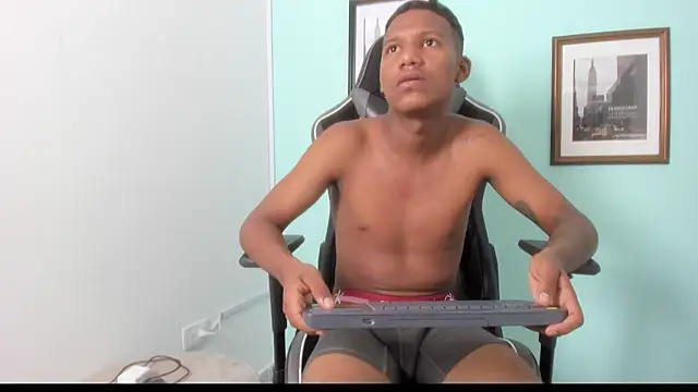 Webkamerová show sergio_cum21