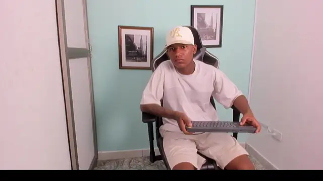 sergio_cum21n Webbikameraesitys