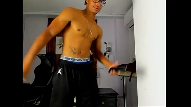 Kendo_720 Webcam Show