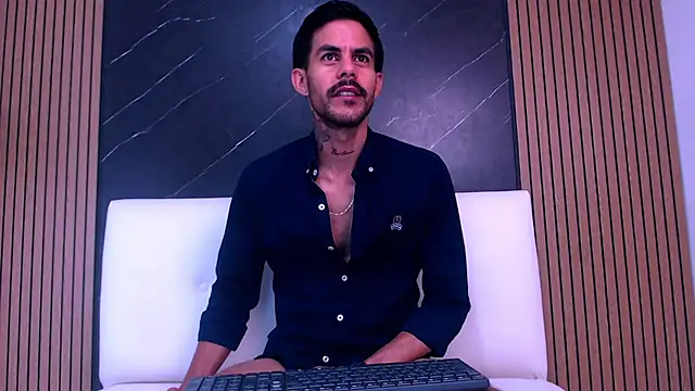 Show de Leo_vesper1 na webcam
