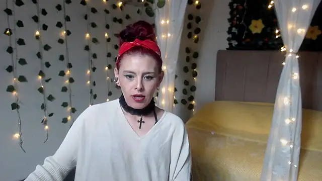 הופעת וובקאם של anahi_333