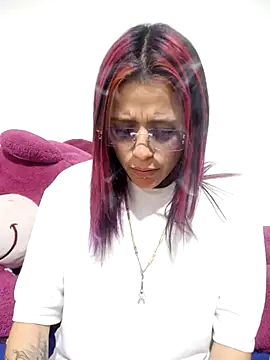 Lya_Ross19 élő XXX-chatje