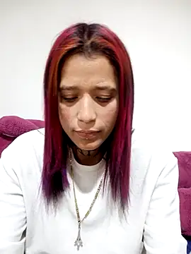 Chatroom XXX en direct de Lya_Ross19