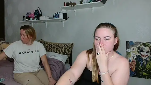 Aleks212026's Live Chat Room