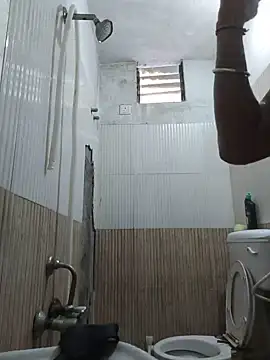 Show modela indoreboy111 na web-kameri