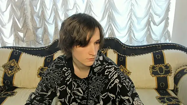 عرض كام Ash_Foxglove