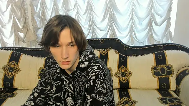 عرض كام Ash_Foxglove