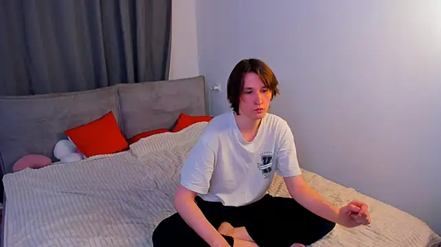 عرض كام Ash_Foxglove