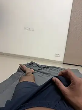 bigbull_available ওয়েবক্যাম শো