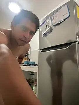 Pokazy przed kamerką – Suavicremoso69
