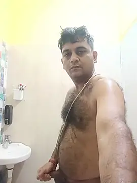 rarindam17 Show in webcam