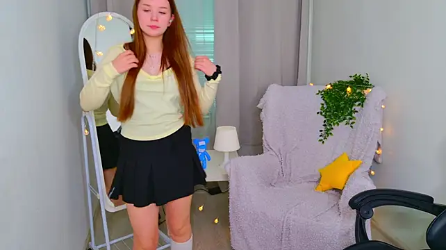 RileyBloomss 现场XXX聊天
