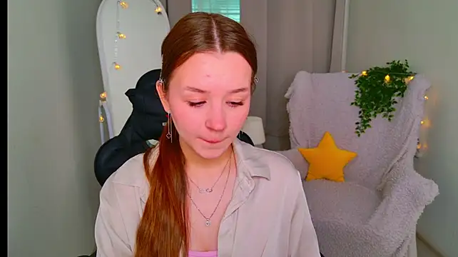 RileyBloomss Adlı Modelin Web Kamerası Şovu
