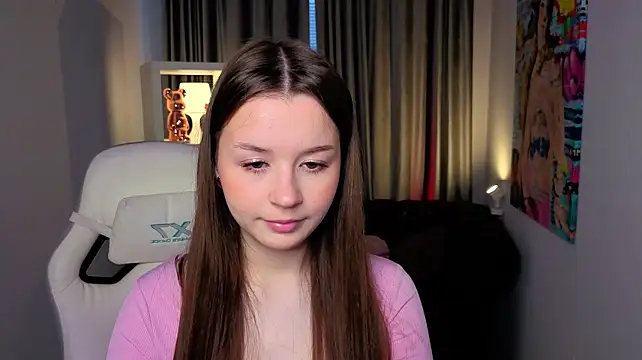 RileyBloomss' Live XXX Chat