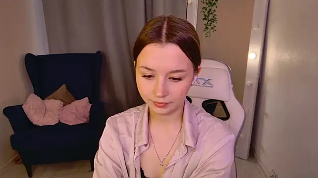 RileyBloomss Live XXX-Chat