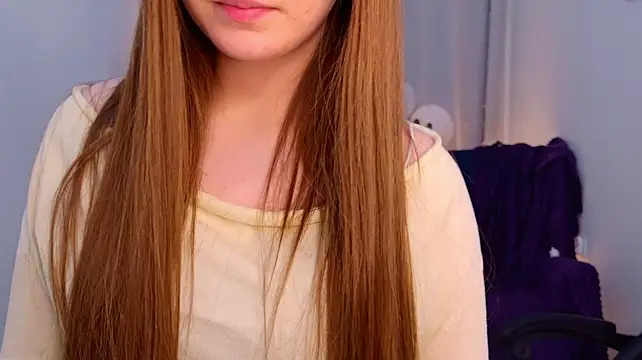 RileyBloomss' Live XXX Chat
