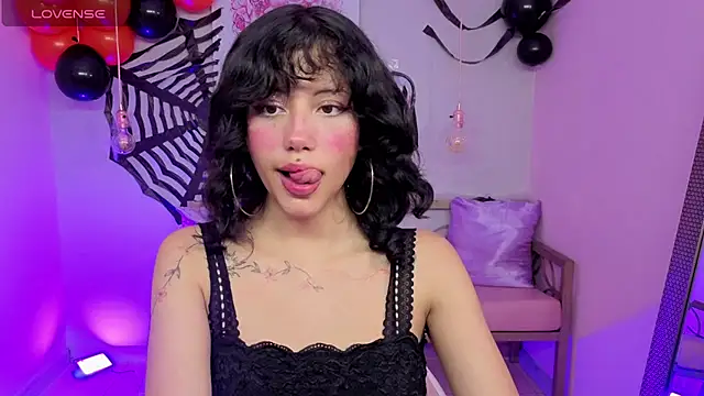 Zoe_kissesn Webbikameraesitys