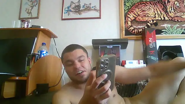 Yashax webcam show